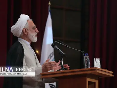 وکیل در مقام دفاع باید مستقل باشد/ استقلال وکیل به این معنا نیست که هیچ نظارت و آموزشی در کار او نیست