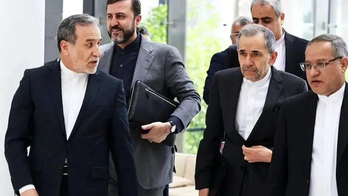 هیات مذاکره کننده ایرانی به محل مذاکرات رسید