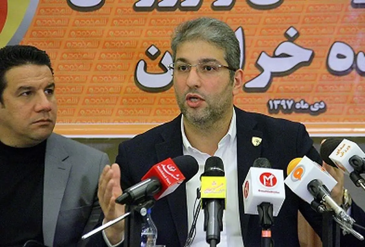 حمیداوی: چرا روز قبل از بازی با پرسپولیس تیم ما محکوم می‌شود/ می‌خواهند یک تیم خاص قهرمان شود