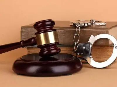 بازداشت مسئول حراست شهرداری و رئیس شورای شهر رازقان به اتهام اختلاس / اختلاس 750 تن سیمان متعلق به شهرداری