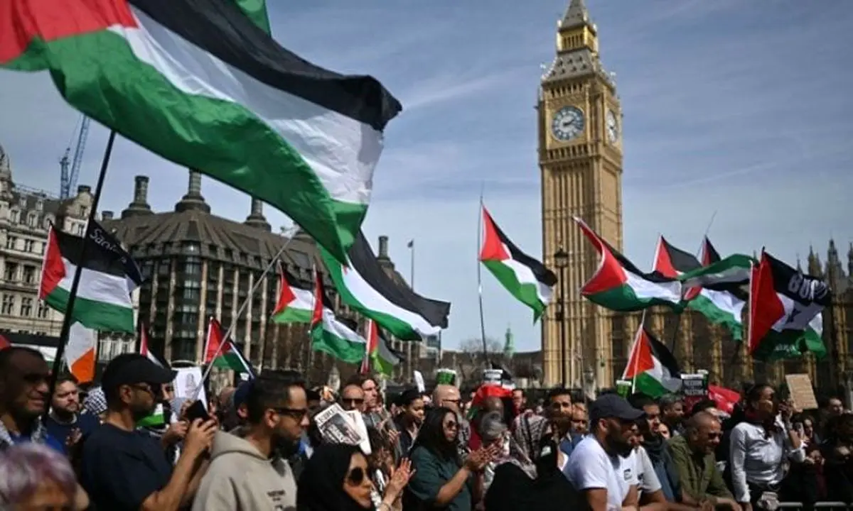 Hundreds of thousands are expected to participate in a pro-Palestine demonstration in London
