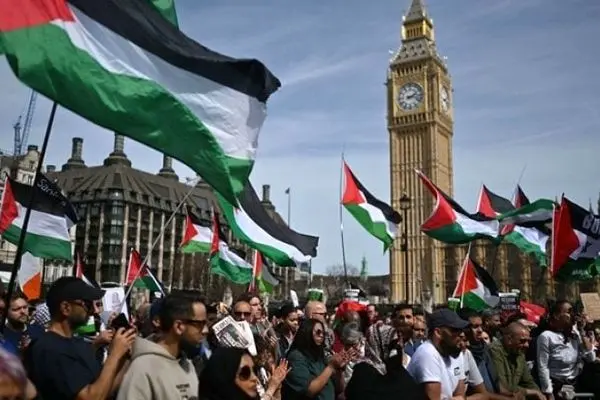 Hundreds of thousands are expected to participate in a pro-Palestine demonstration in London
