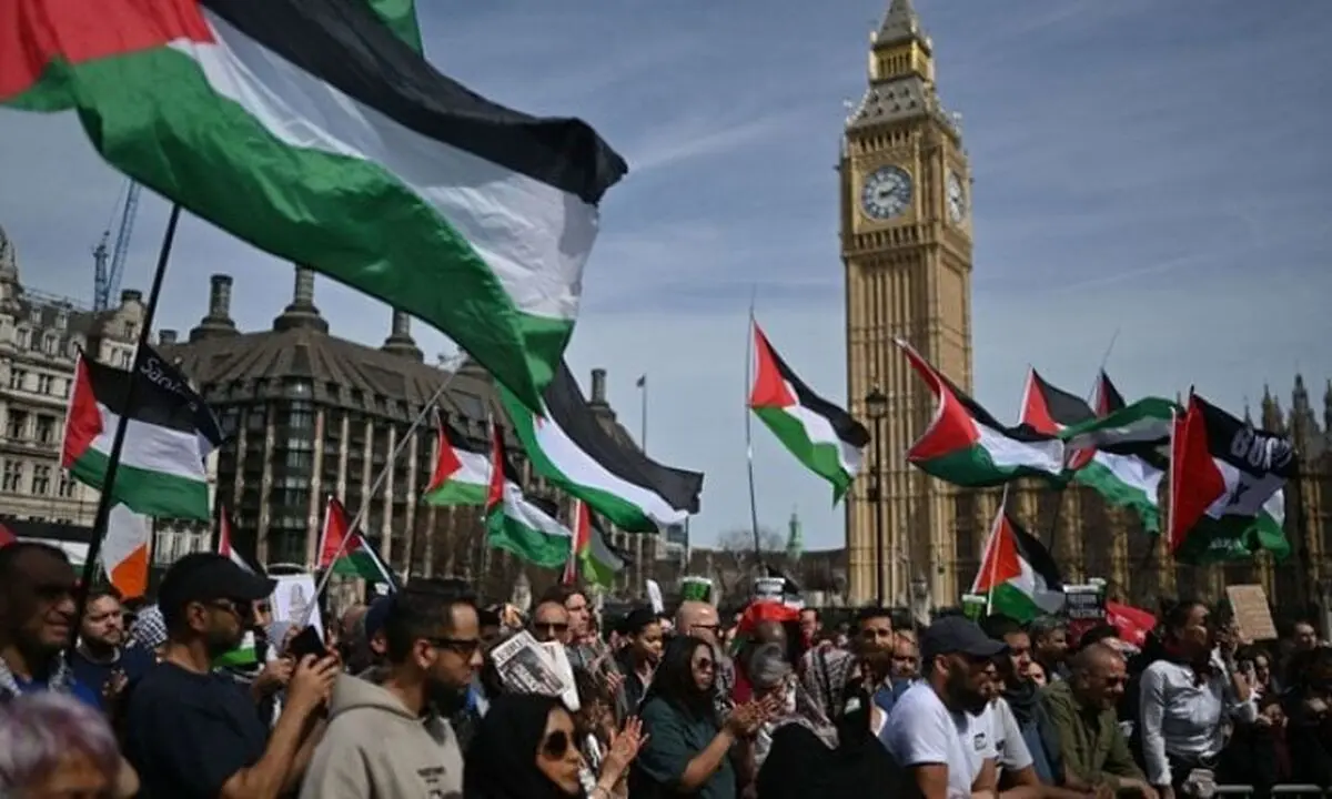 Hundreds of thousands are expected to participate in a pro-Palestine demonstration in London
