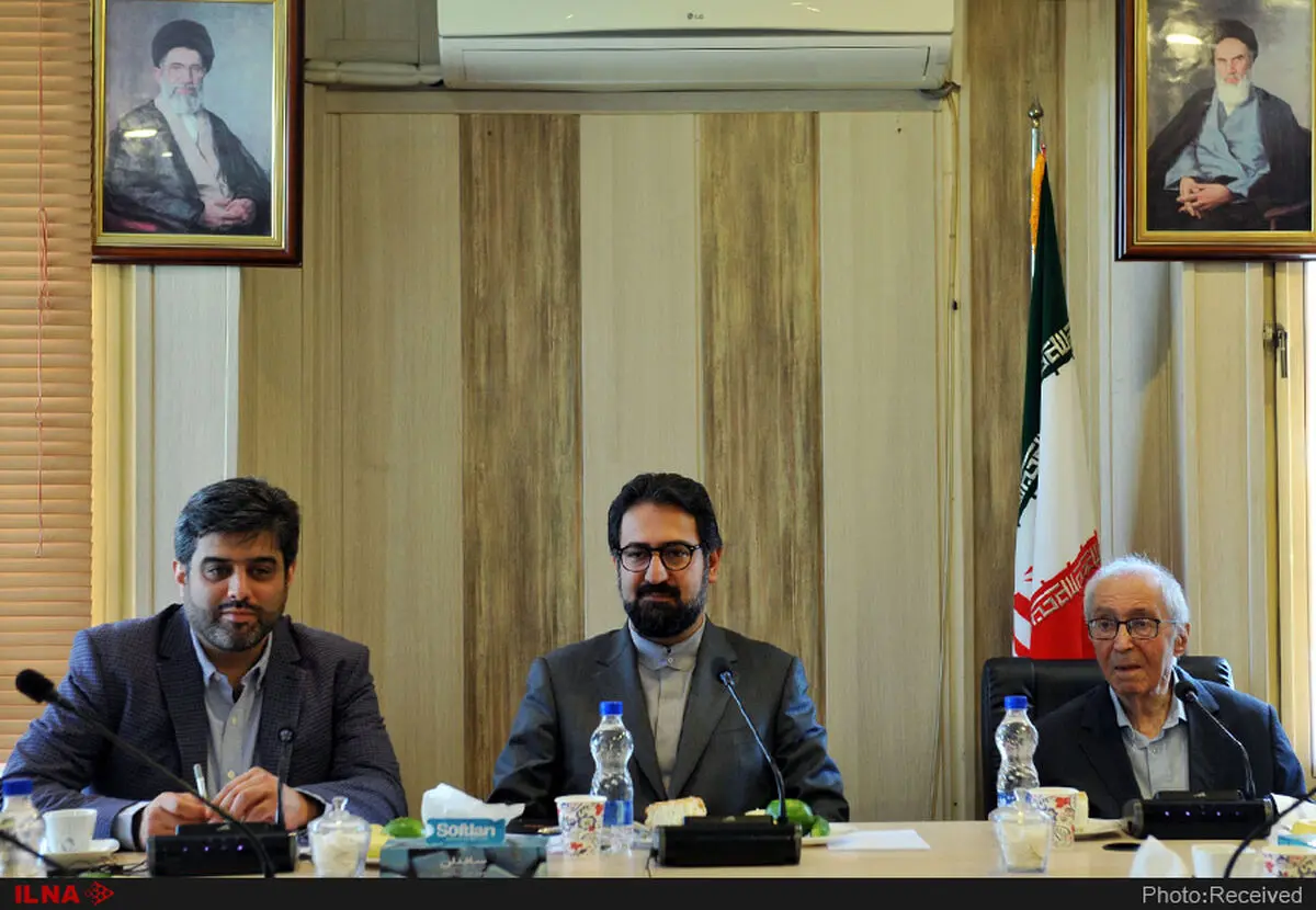 جشنی برای صدسالگی هنرستان موسیقی تهران 