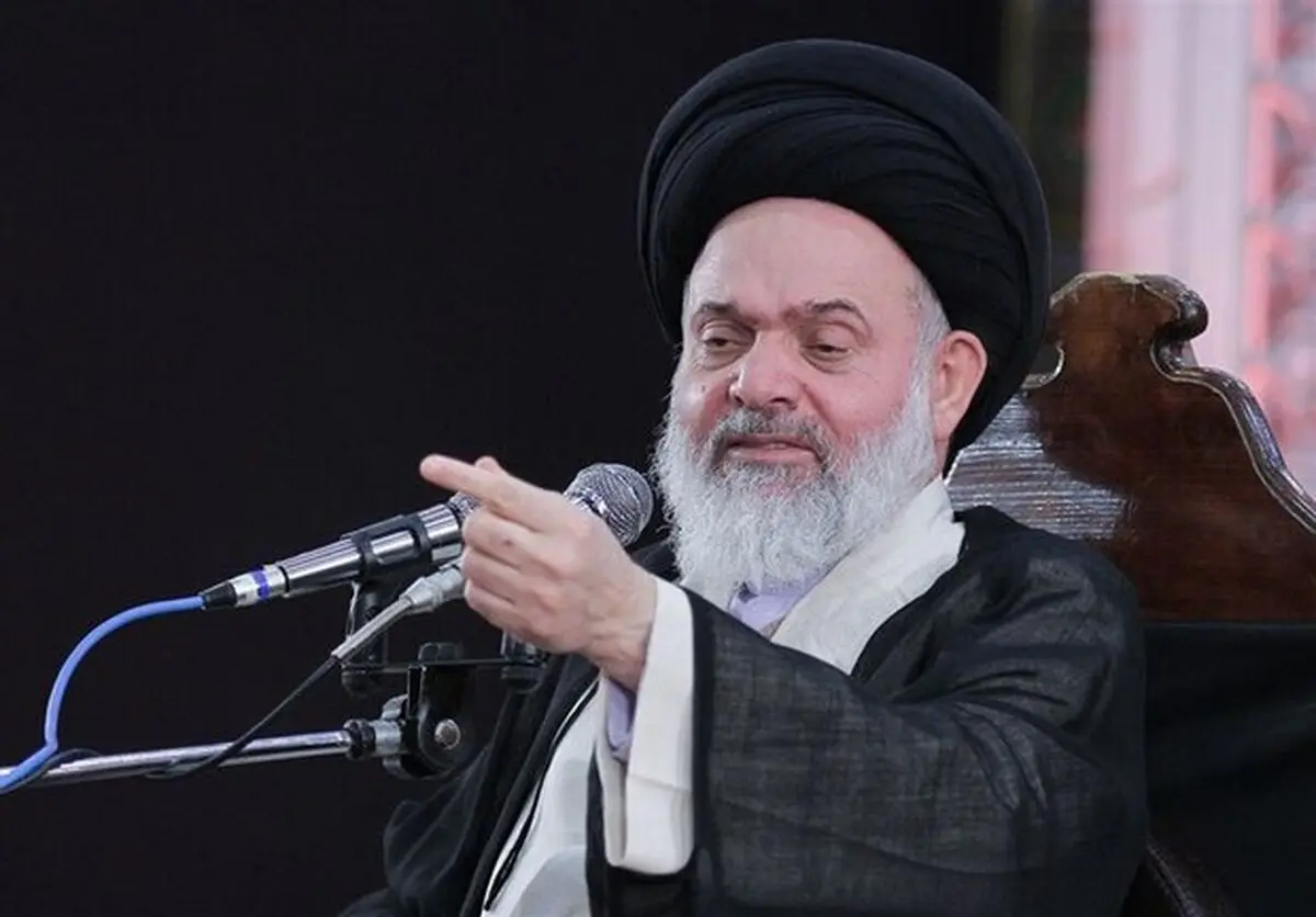 رفتار تحقیر آمیز ترامپ با زنلسکی درس عبرتی برای همه بود 
