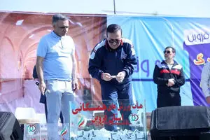 همایش پیاده روی منجر به نشاط اجتماعی می شود