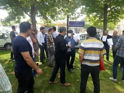 کارگران بیکار شده کارخانه روغن جهان مقرری بیمه بیکاری می‌گیرند 