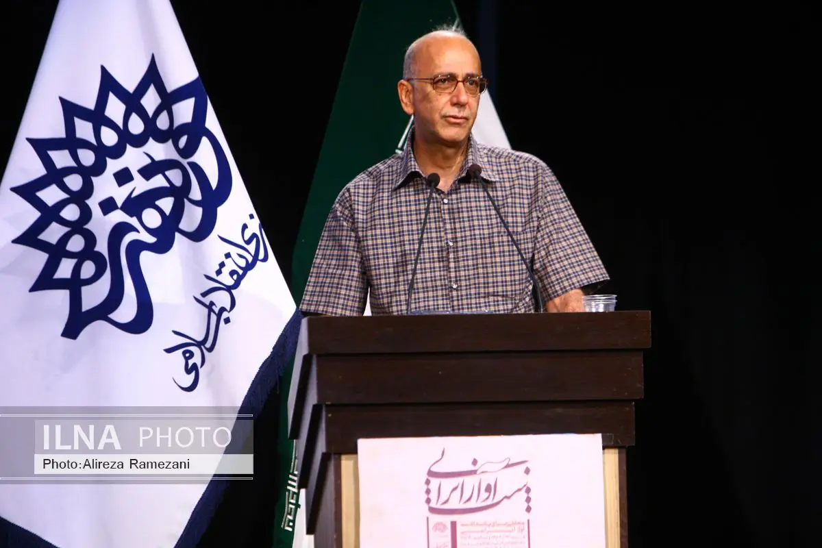 خوانندگان آوازهای غیرضربی کمتر مورد شماتت قرار میگیرند
