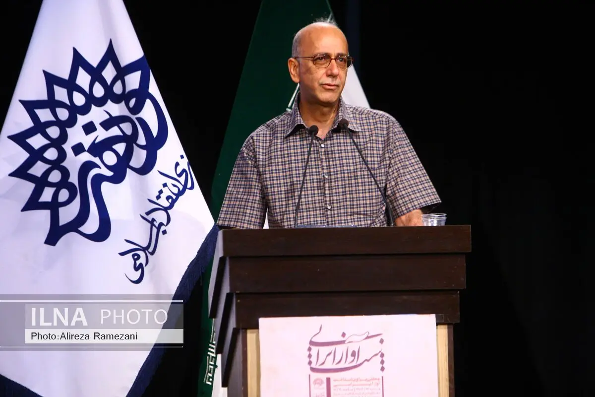 خوانندگان آوازهای غیرضربی کمتر مورد شماتت قرار می‌گیرند