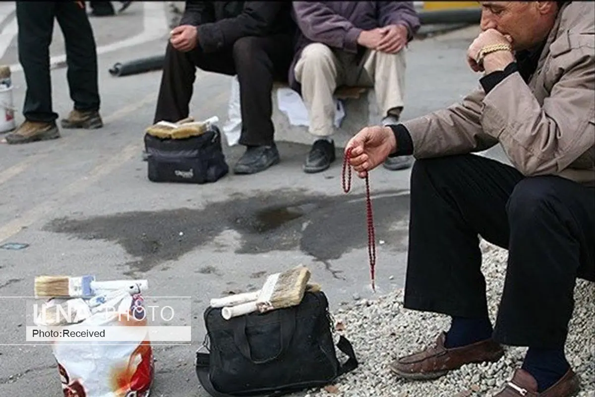 روزگار نامُراد ۴۰ هزار کارگر فصلی در تهران/ کار با درد مدامِ ستون فقرات و ماهی ۱ میلیون و ۲۰۰ هزار تومان حقوق!