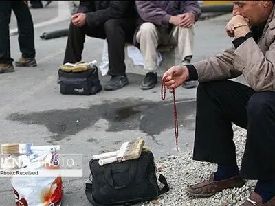 روزگار نامُراد ۴۰ هزار کارگر فصلی در تهران/ کار با درد مدامِ ستون فقرات و ماهی ۱ میلیون و ۲۰۰ هزار تومان حقوق!