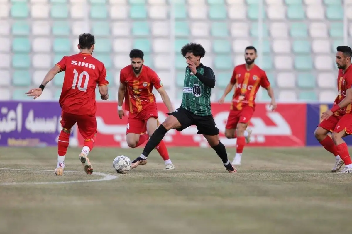 خیبر 2 - 2 فولاد: تقسیم امتیازات در خرم آباد
