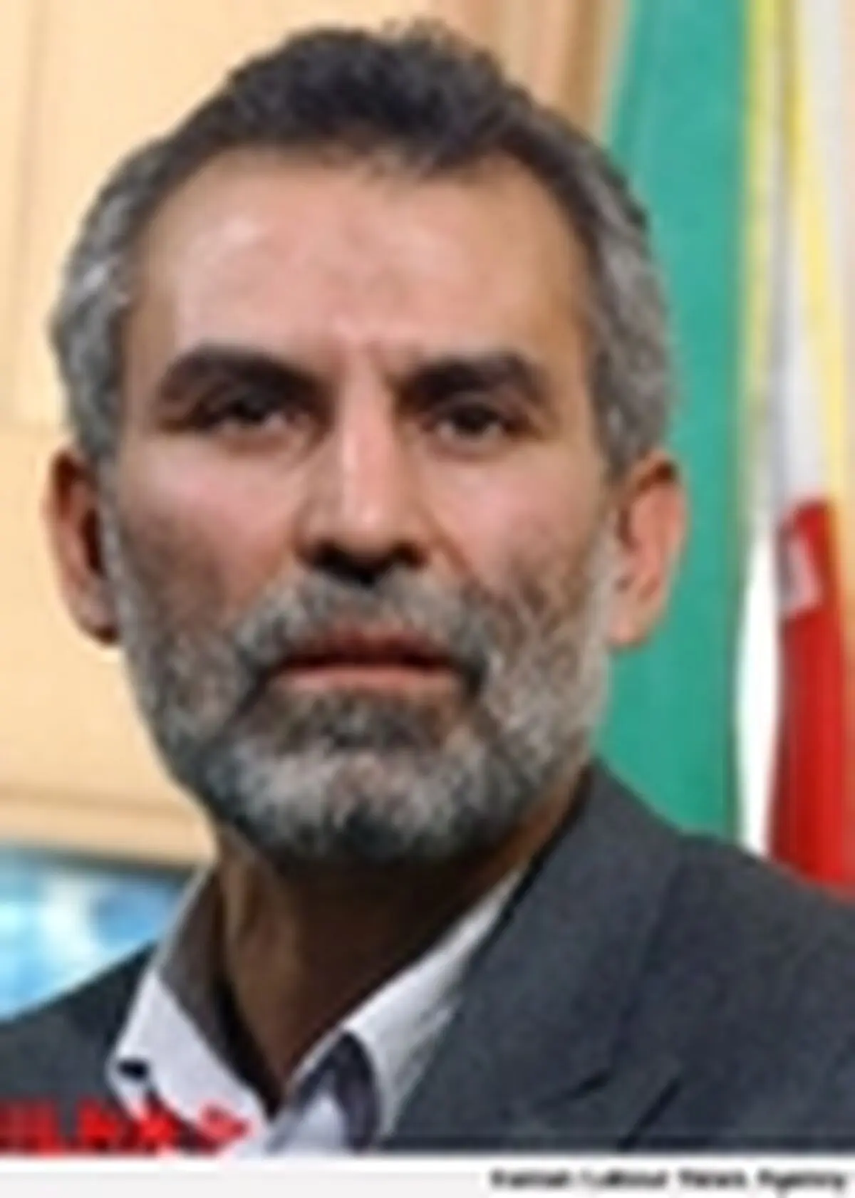 هر اقدامی باید به دور از حواشی و در چارچوب قوانین صورت گیرد