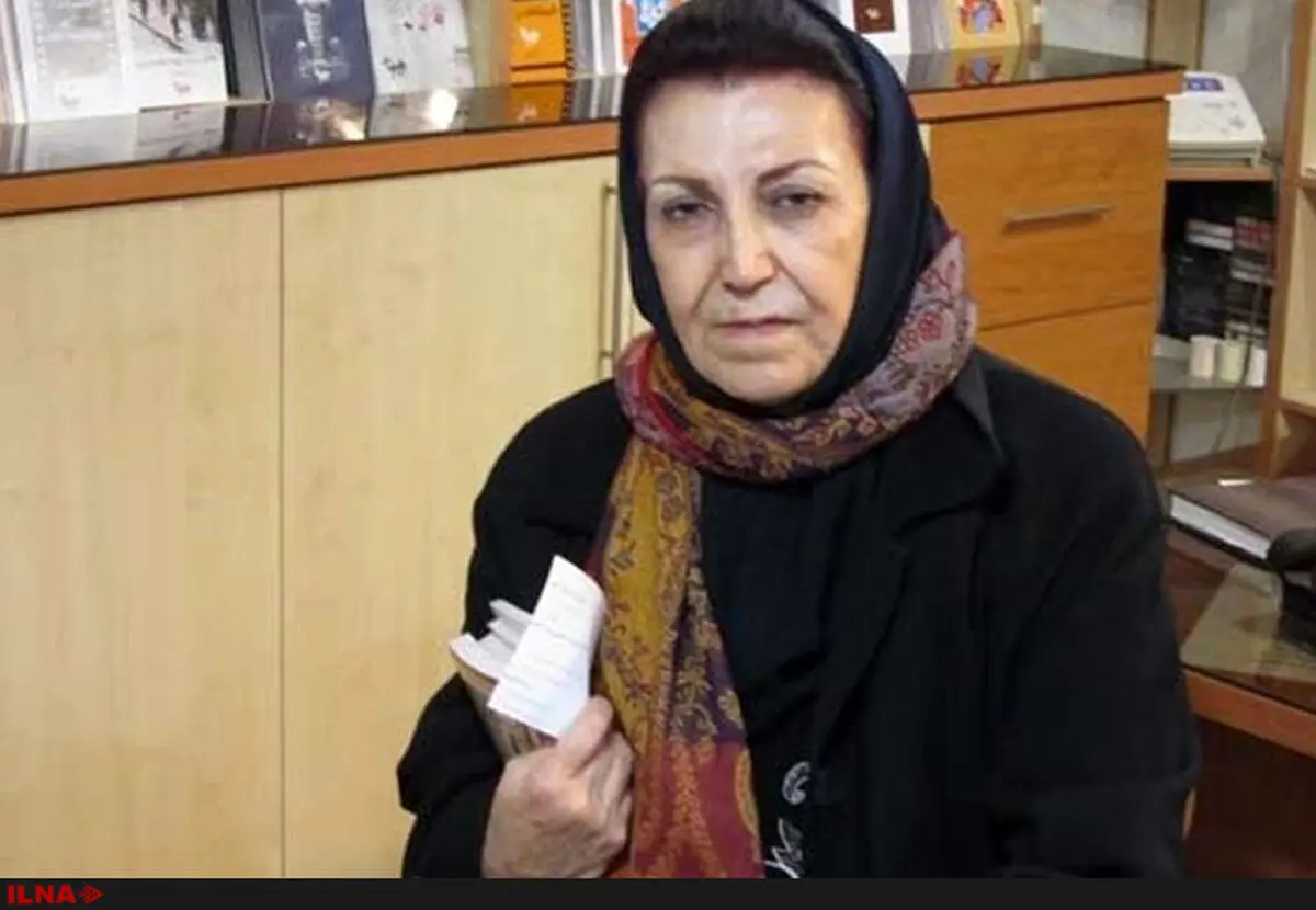 سیاست‌های ضدزن جای خود را به ترس از زن‌ داده است+فهرست کتاب‌های ممنوعه نشر روشنگران