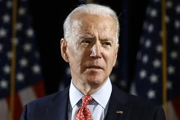 Biden Signs Documents of US Support for Sweden, Finland to Join NATO