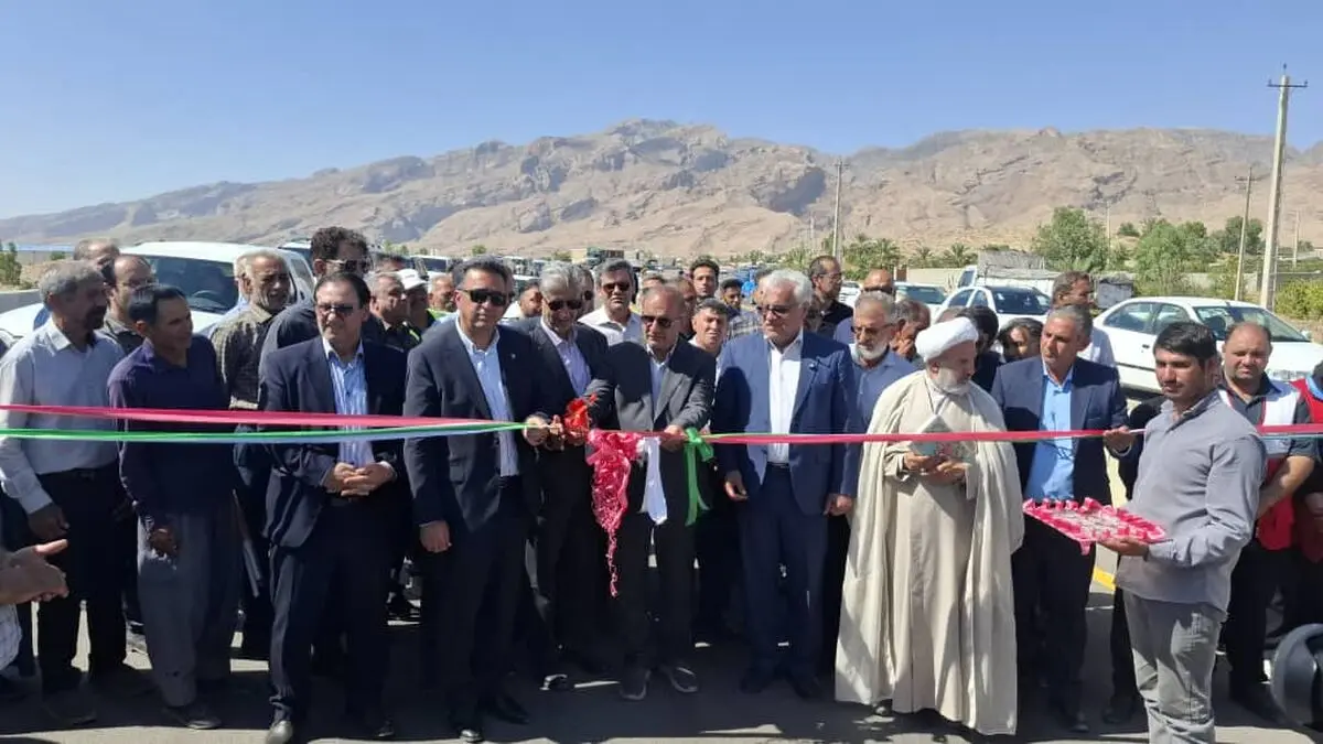 افتتاح ۱۰ کیلومتر از بزرگراه داراب–بندرعباس با اعتبار ۸ هزار میلیارد ریال