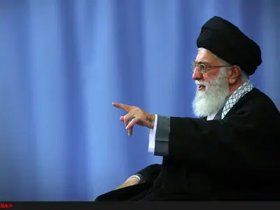 نقش مستقل برخی مسئولان دفتر رهبری در بررسی برجام خلاف واقع است