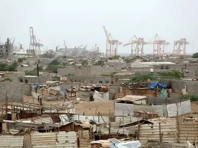 ائتلاف سعودی کنترل بخش بزرگی از فرودگاه «حدیده» را به دست گرفت