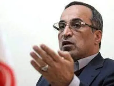 واعظی آشتیانی: بهترین مربی در این شرایط یک مربی ایرانی بود