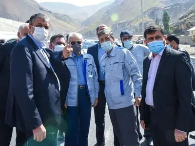 آخرین وضعیت پیشرفت پروژه قطعه دو آزادراه تهران شمال بررسی شد