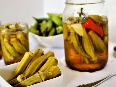 طرز تهیه ترشی بامیه 