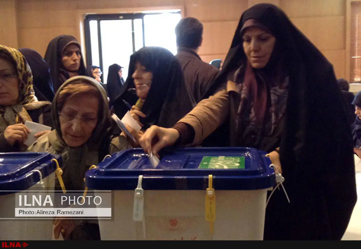 مولاوردی: به امید آینده روشن پای صندوق‌های رای می‌رویم