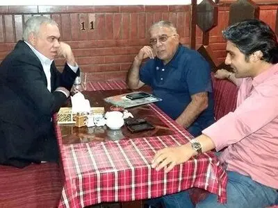 دیدار فتح‌الله‌زاده و حسن روشن در میعادگاه حجازی