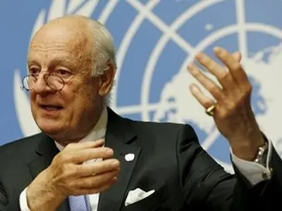 U.N. envoy urges Obama, Putin to save Syria truce
