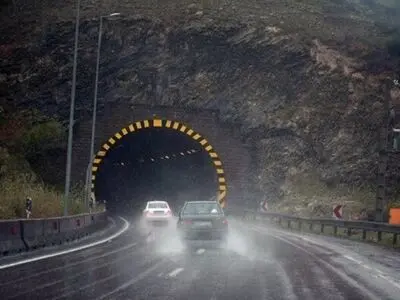 تداوم اعمال محدویت یک‌طرفه در جاده چالوس 