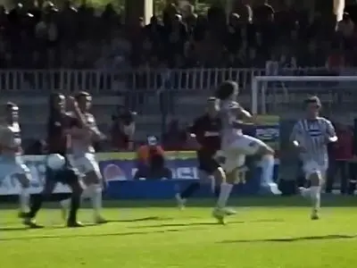 ویدئو: وقتی کاکا با توپ شعبده‌بازی می‌کرد