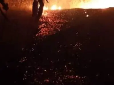 مهار آتش سوزی در منطقه حفاظت شده کرائی شوشتر