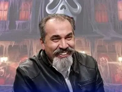 سنگ زنی امروز به نمادهای ایرانی نتیجه سکوت های گذشته در برابر توهین های مشابه است