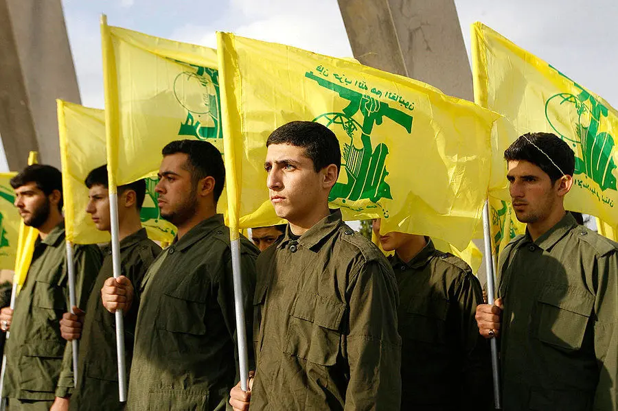 Hezbollah unveils ‘Tharallah’ missile system

