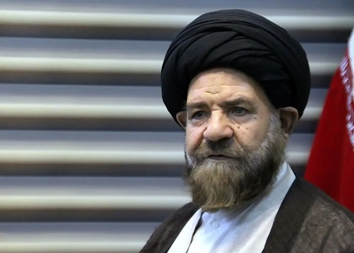 عضو مجلس خبرگان رهبری در بیمارستان بستری شد