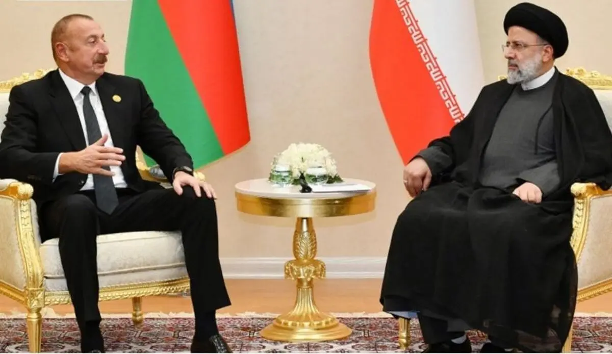رئیسی یؤکد على تطویر العلاقات بین ایران وجمهوریة اذربیجان