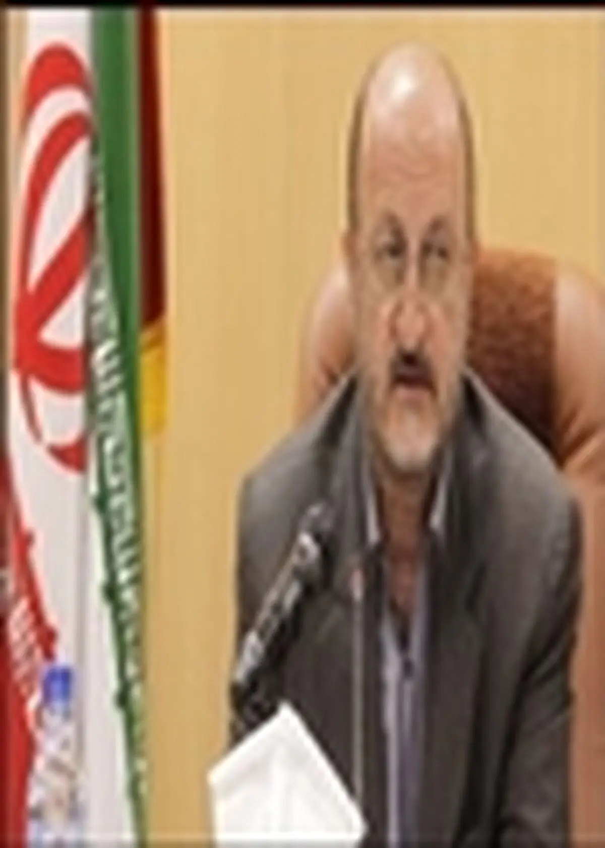 فضای اقتصادی کشور بیمار است