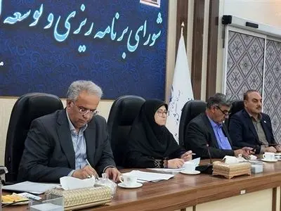 موضوع تالاب هامون را در سطح کلان و ملی پیگیری می‌کنیم