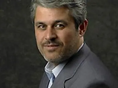 برای سامان‌دهی اقتصاد 10 سال زمان نیازاست/ رشد 30 درصدی نقدینگی به علت شفاف نبودن عملکرد مالی موسسات پولی