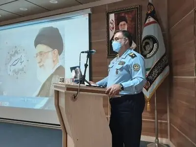 کسانی که با جان و دل برای پیشبرد اهداف نظام فعالیت می‌کنند شایسته ایثار هستند 