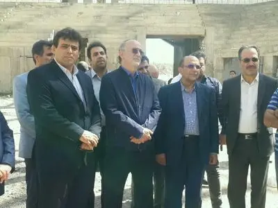 بازدید استاندار البرز از ورزشگاه شش هزار نفری انقلاب کرج 