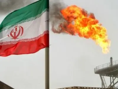 احتمال باز شدن مسیر صادرات نفت ایران با چراغ سبز آمریکا