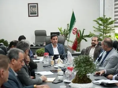 لزوم تثبیت قیمت کالاهای اساسی و حذف واسطه‌های غیرضروری