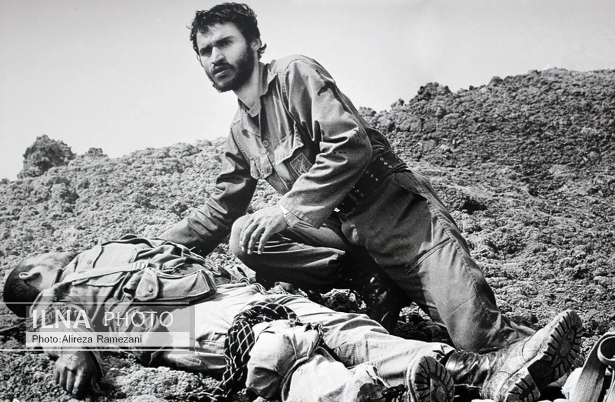 آخرین تلاش برای نگه داشتن یک دوست+عکس 