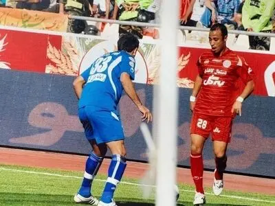 قهرمانی با پرسپولیس به من اعتبار داد/ آنها بهترین هواداران دنیا را در اختیار دارند/ علی دایی یکی از بهترین مهاجمان تاریخ است