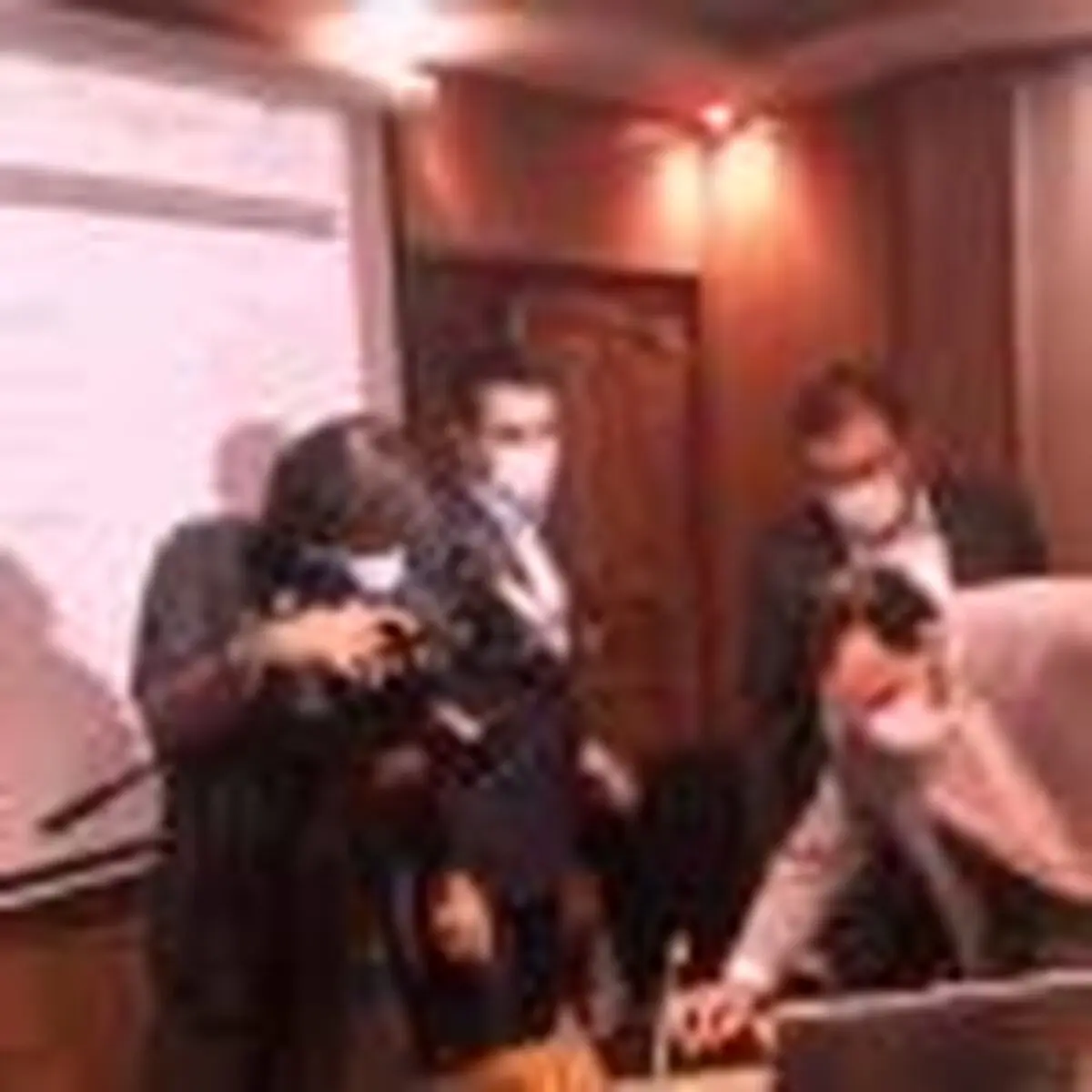  رونمایی از سامانه نخستین دوره پسادکتری فناورانه با ابتکار گروه صنعتی بارز