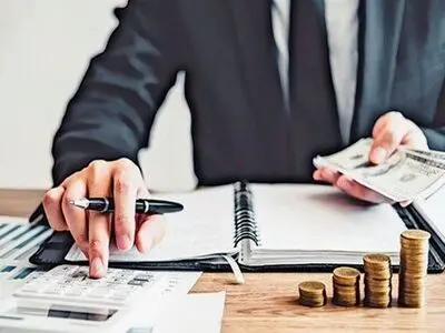 بودجه ۱۴۰۵کسری ۶۱۵ همتی دارد