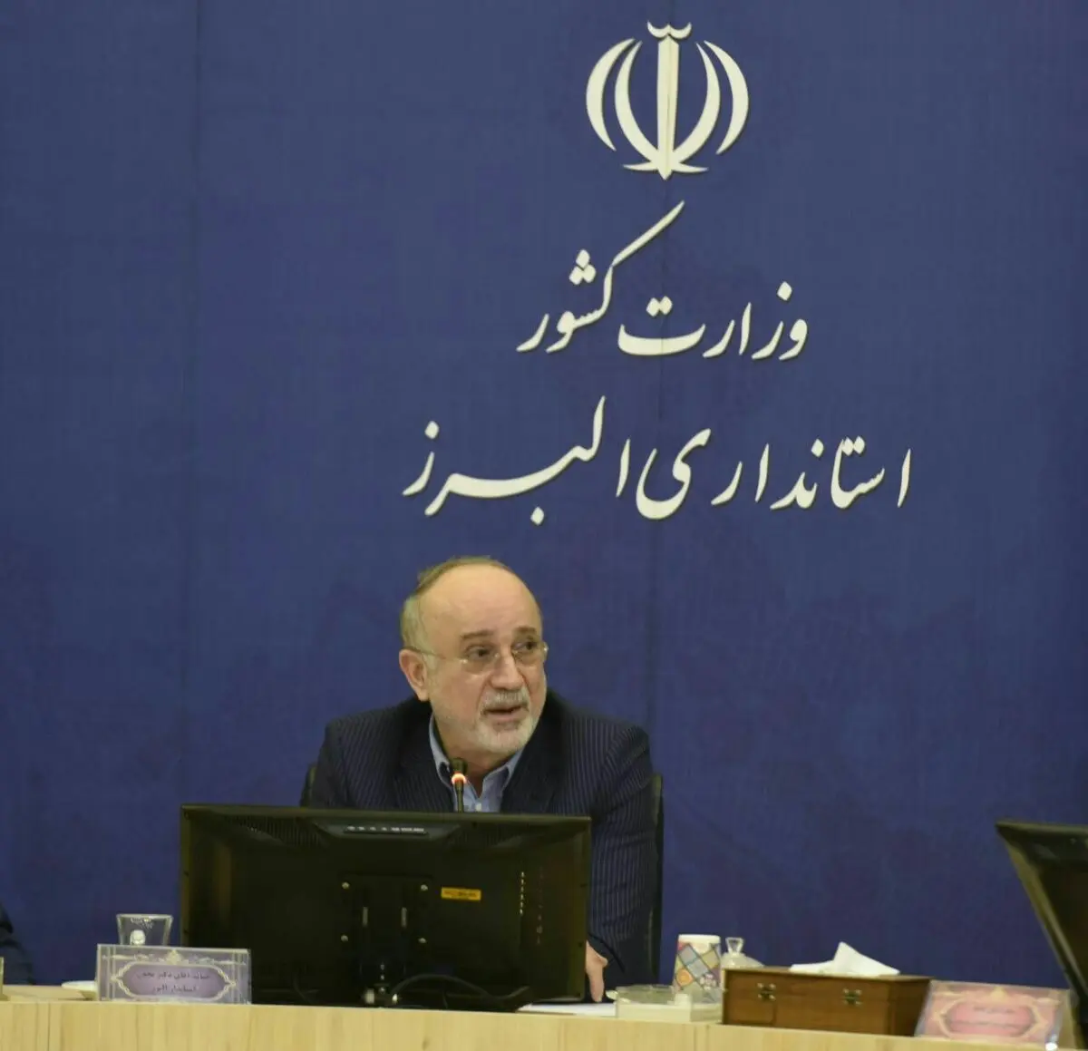 قوا خود را ملزم به حل مشکلات مردم می‌دانند/ از نیروهای نظامی و امنیتی خواستم خویشتنداری کنند