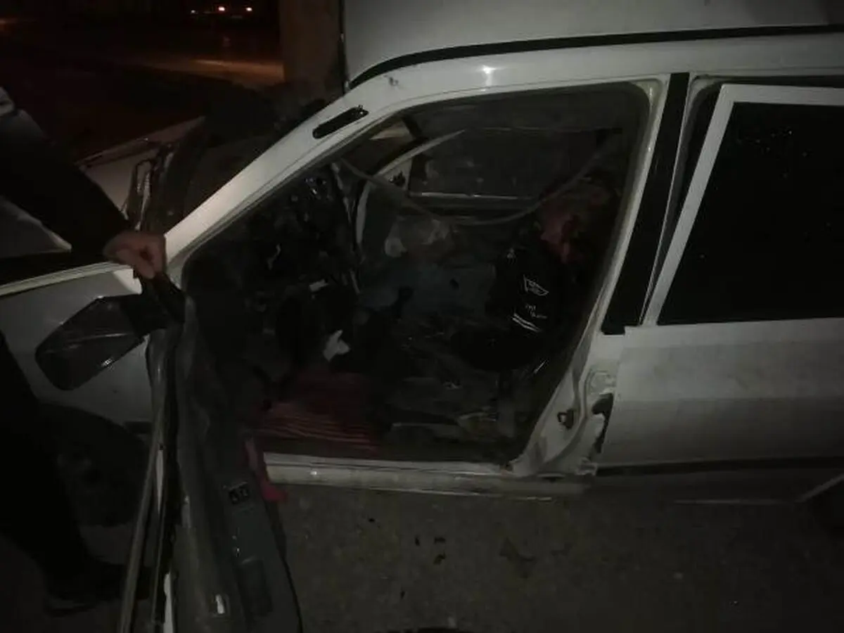 ۲ نفر فوتی به دلیل برخورد پراید با پل در اصفهان