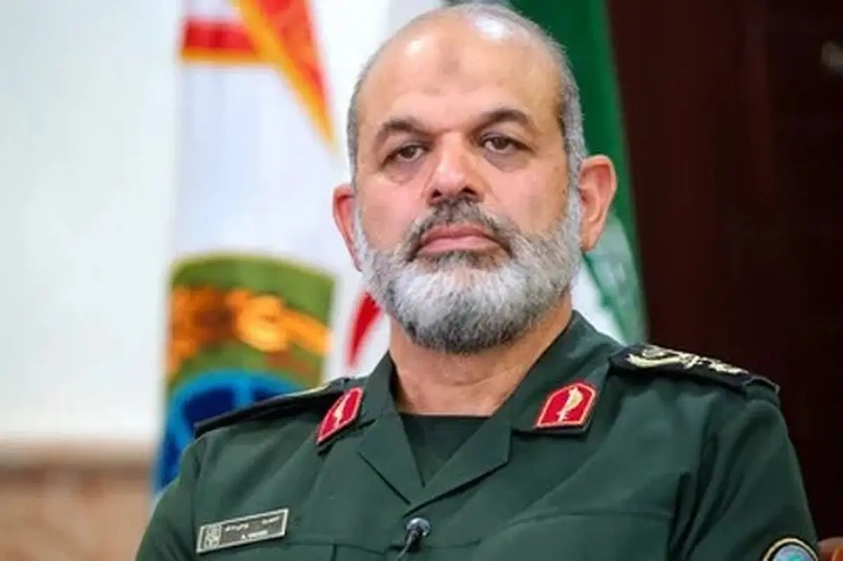 پیام فرمانده کل سپاه به مناسبت روز پزشک و روز داروساز