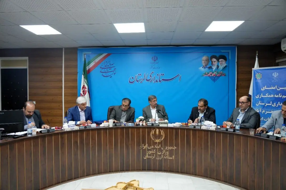 توسعه زیرساختهای ارتباطی عامل رشد همهجانبه استان است